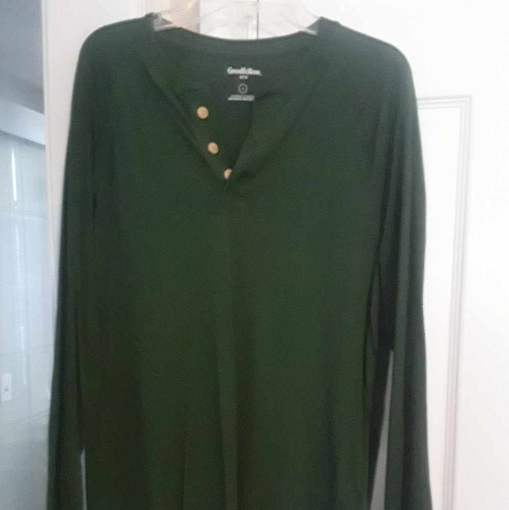 Long sleeve tshirt